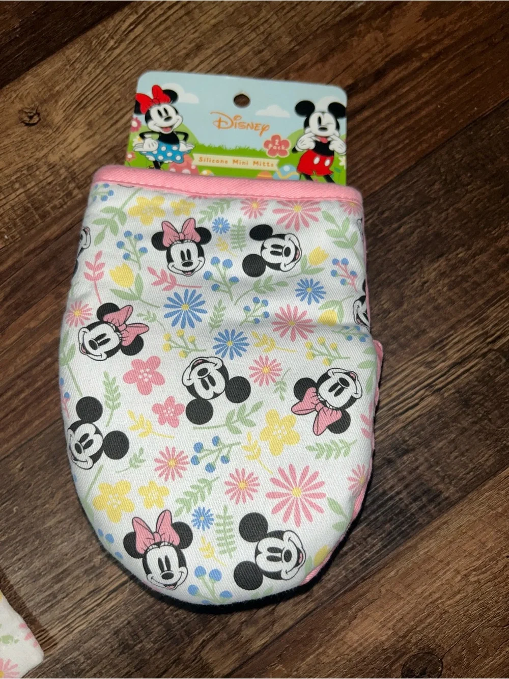 Disney Mickey and Minnie Mouse Floral Spring Kitchen Set